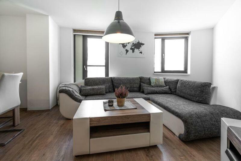 Old Town Luxury Apartment In Heart Of Bratislava Ngoại thất bức ảnh