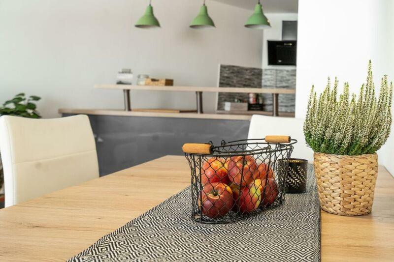 Old Town Luxury Apartment In Heart Of Bratislava Ngoại thất bức ảnh